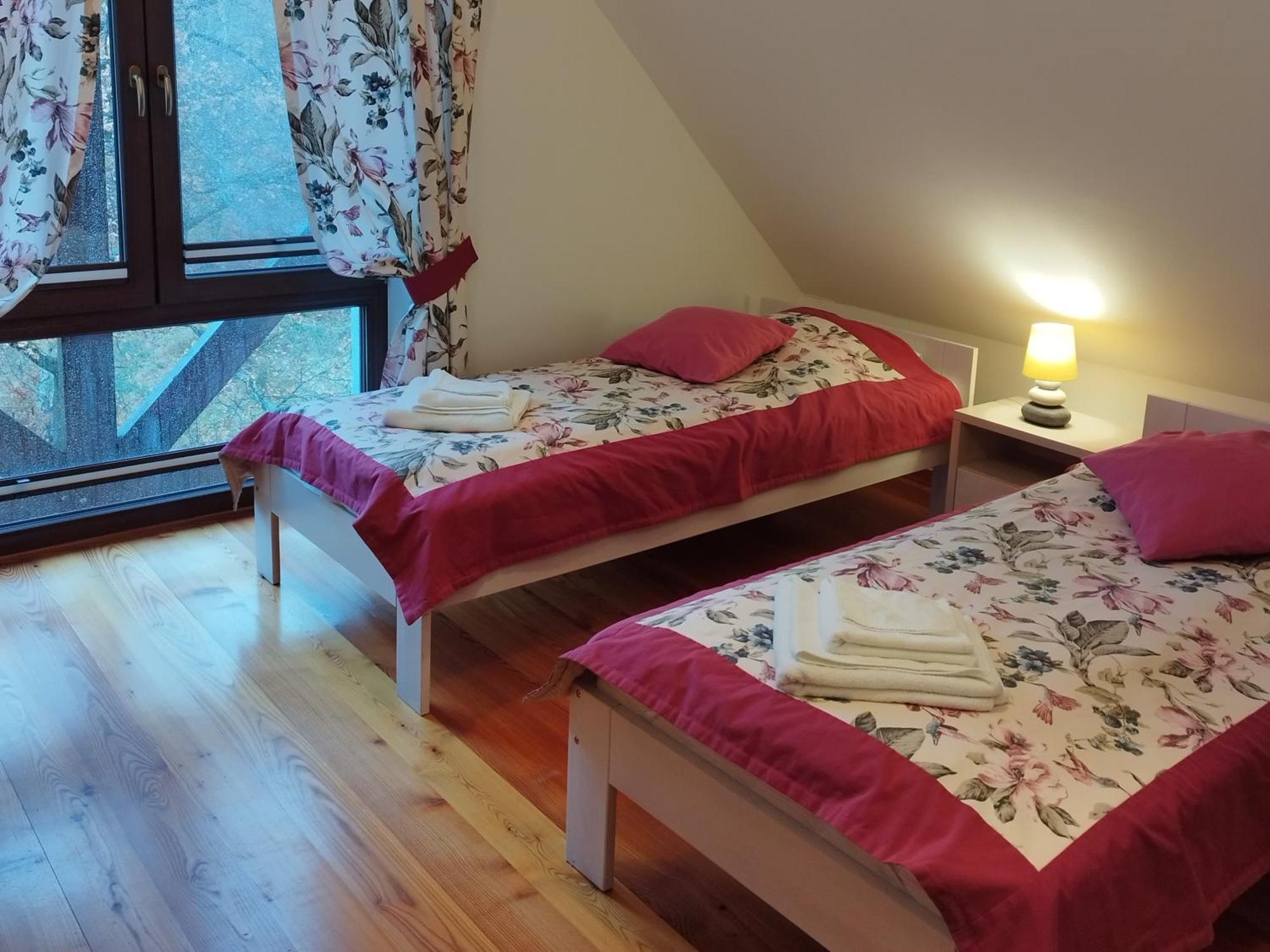 Apartamety I Pokoje Goscinne Na Jaskolczej Świeradów-Zdrój Kültér fotó